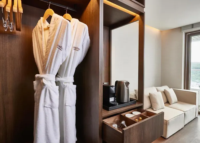 Citadines Connect Hari Отель 4*