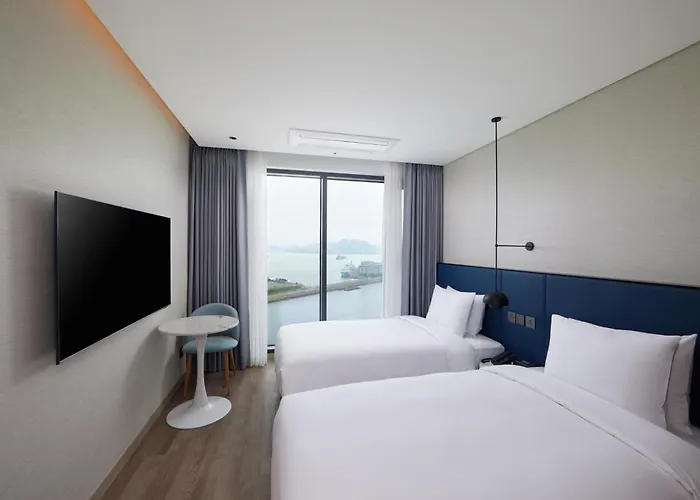 Отель Citadines Connect Hari 4*