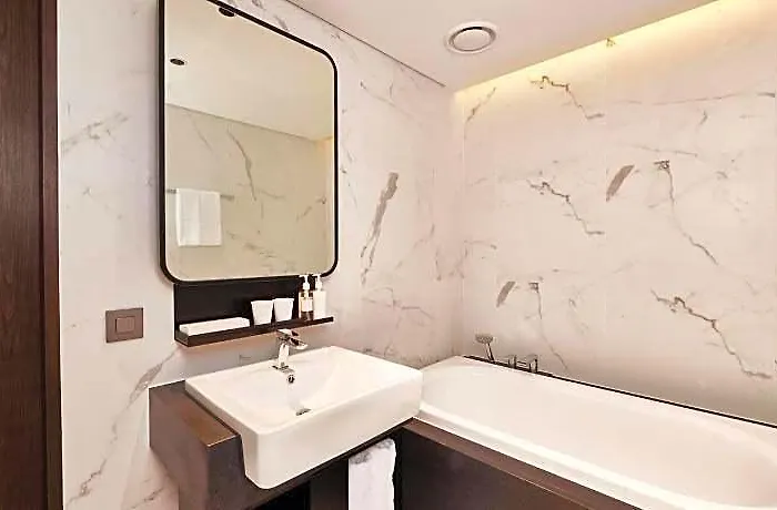 Отель Citadines Connect Hari