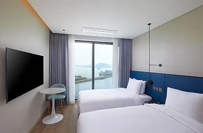 Отель Citadines Connect Hari